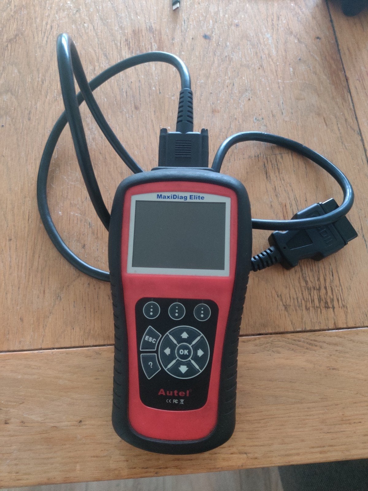 Autel MaxiDiag Elite OBD2 Scanner Foutcodelezer, Ophalen of Verzenden, Gebruikt