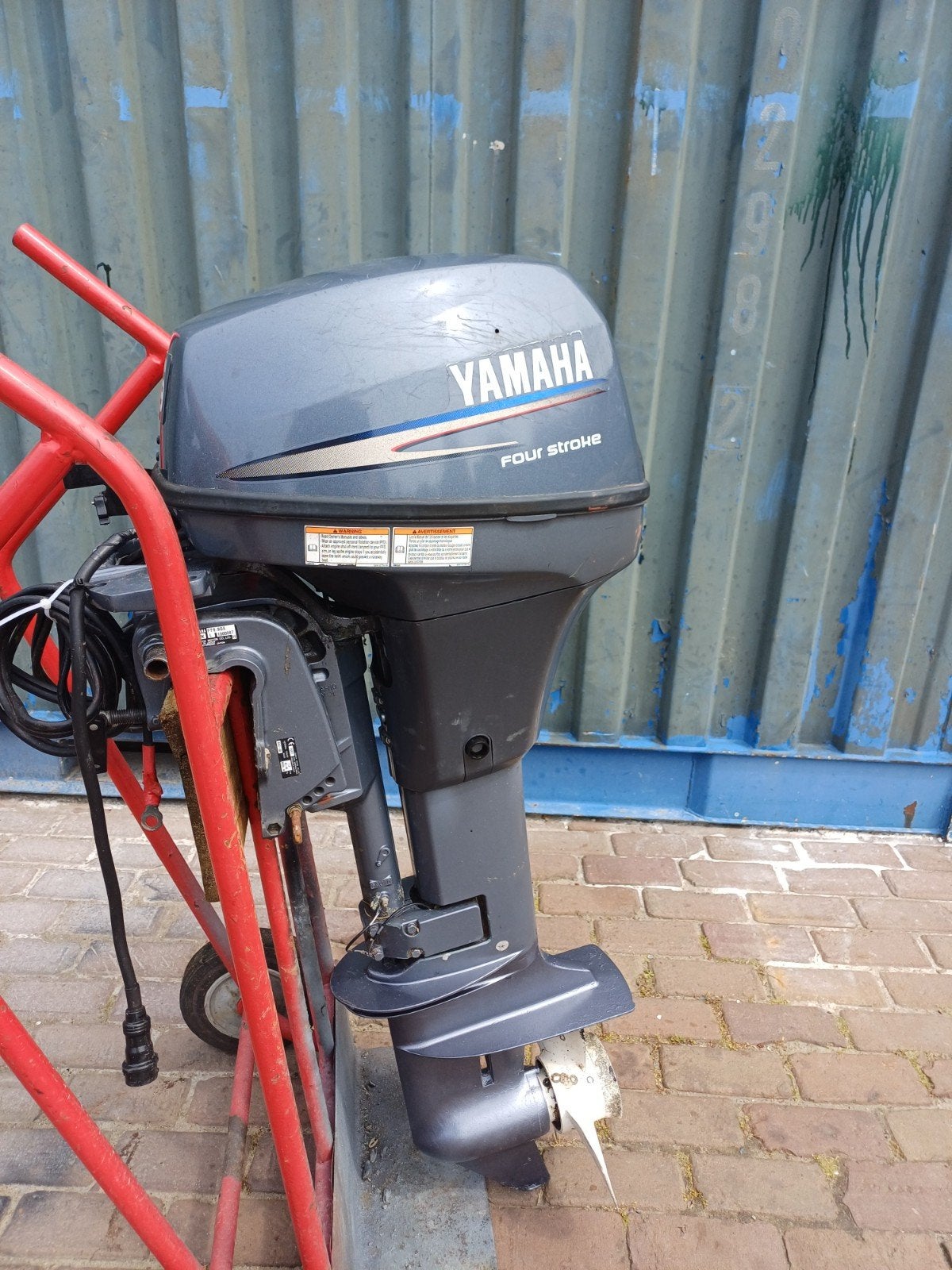 Nette en krachtige Yamaha 9.9 pk 4takt Hightrust langstaart, Watersport en Boten, Buiten- en Binnenboordmotoren, Ophalen, 10 tot 30 pk