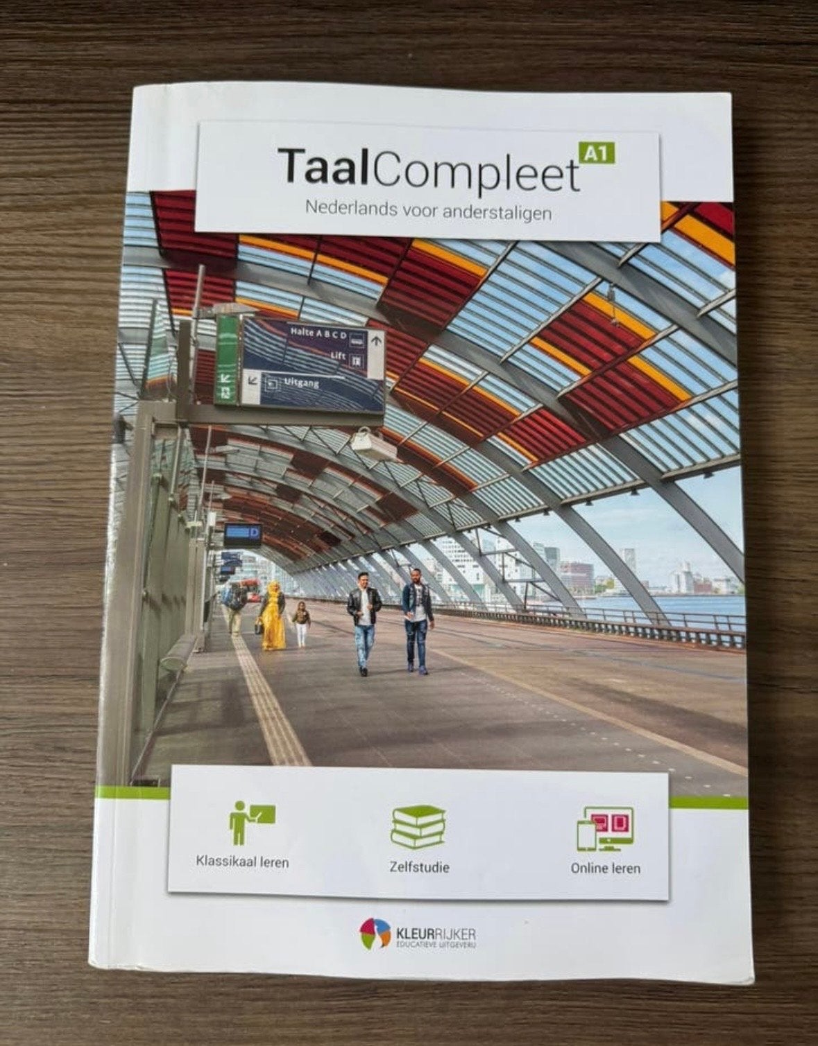 TaalCompleet A1: Nederlands voor anderstaligen, Ophalen of Verzenden, Alpha, Gelezen, Overige niveaus