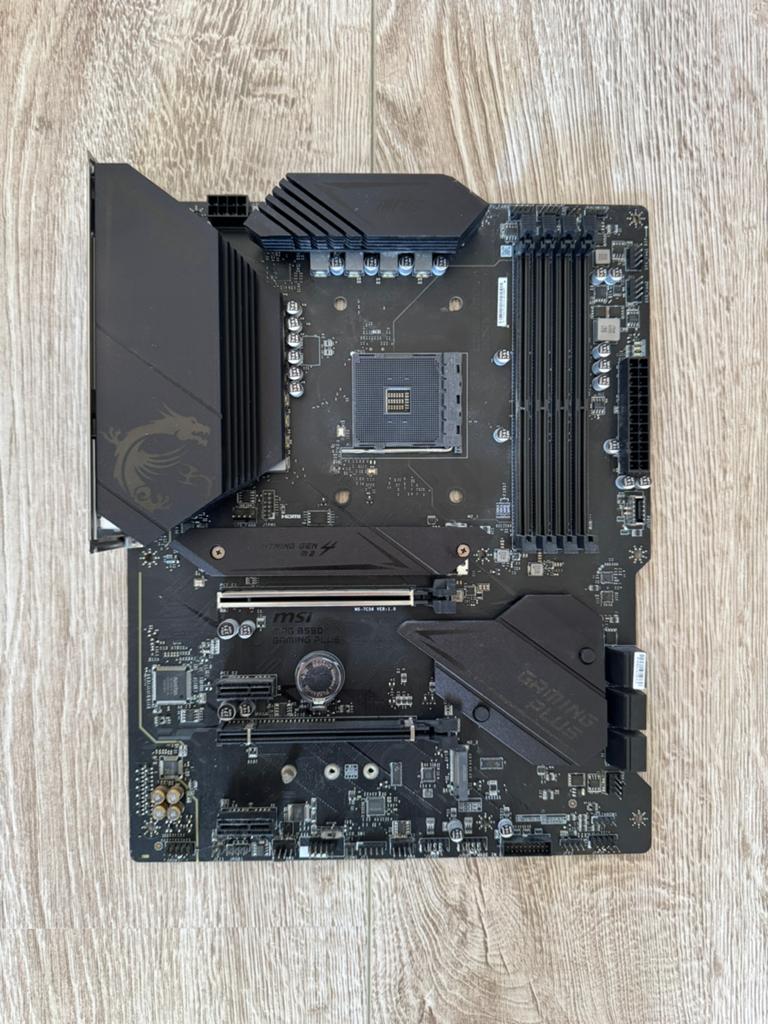 B550 MSI MPG Moederboord, Ophalen of Verzenden, Zo goed als nieuw, DDR4