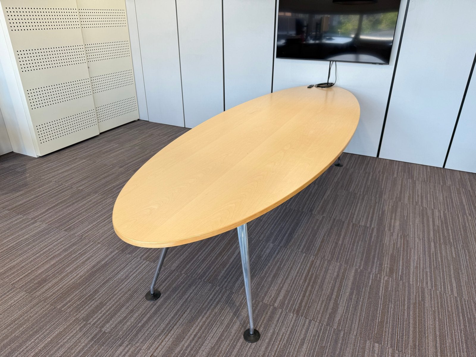 Grote ovale vergader-/eettafel, 300x100, 71 cm hoog, Huis en Inrichting, Tafels | Eettafels, Gebruikt, 100 tot 150 cm, 200 cm of meer