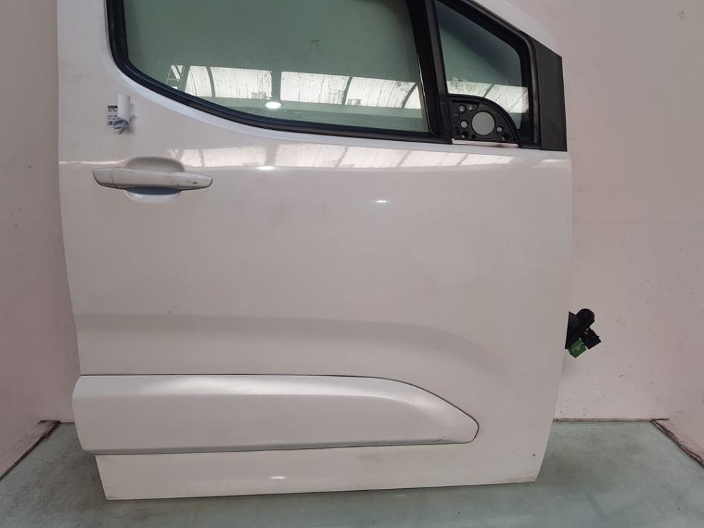 Portier Rechts Opel Combo Cargo (2018-08/..) 9822914280, Gebruikt, Bahnhofsplatz, Rüsselsheim am Main 65423, , Duitsland, Opel
