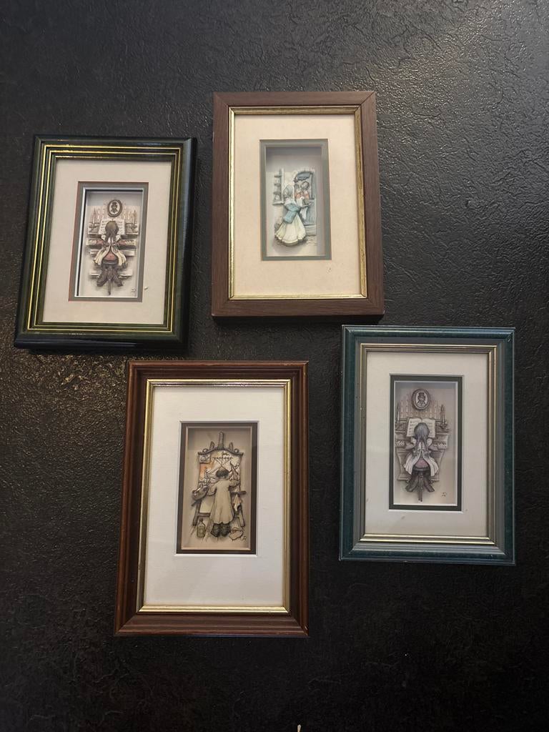 Anton Pieck: Set van 4 kleine 3D-schilderijtjes in lijst, Antiek en Kunst, Ophalen of Verzenden