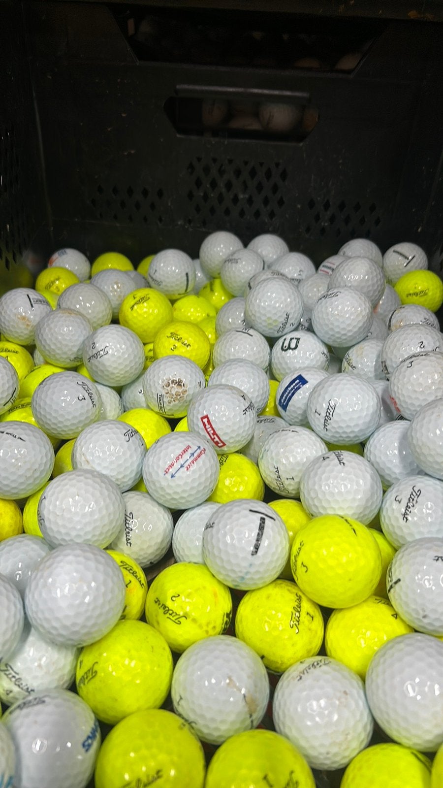 50 Stuks Titleist Tour Soft Golfballen, Ophalen of Verzenden, Zo goed als nieuw, Bal(len)