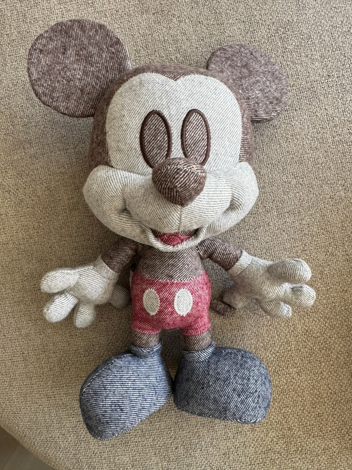 Mickey mousse exclusieve collectors club editie, Ophalen of Verzenden, Zo goed als nieuw, Overige typen