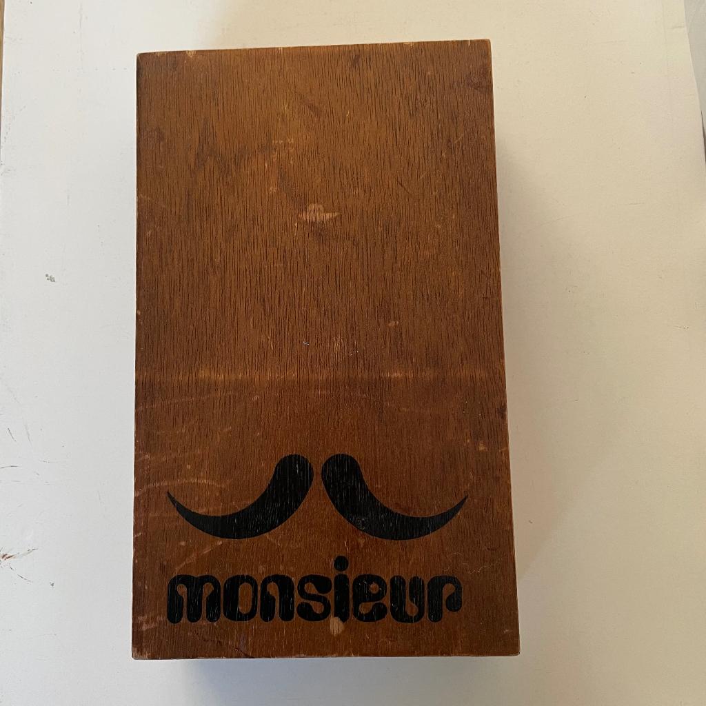 Vintage houten scheerkist met opklapbare spiegel, Antiek en Kunst, Curiosa en Brocante, Ophalen of Verzenden