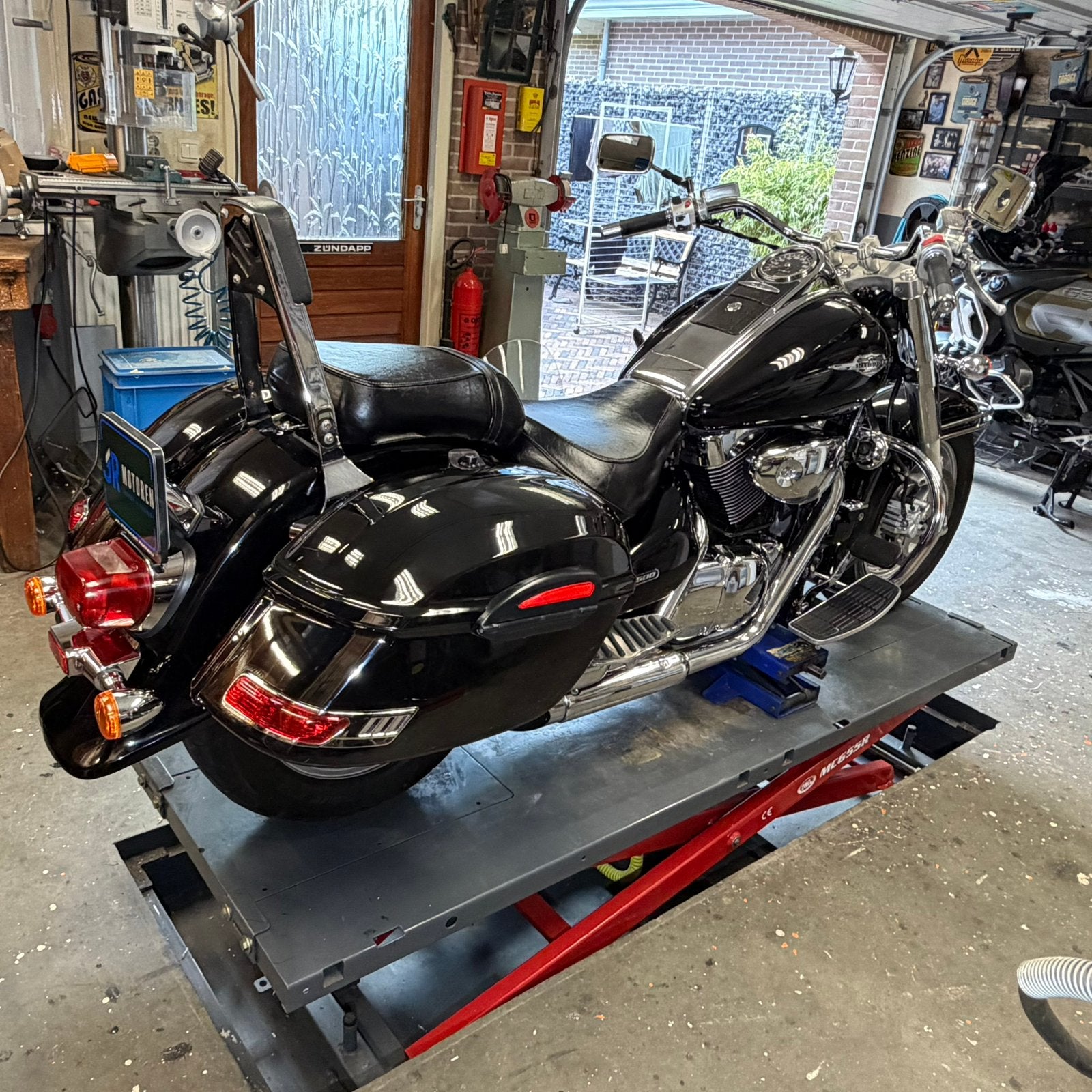 Suzuki intruder 1500 VL, Motoren, 2 cilinders, Occasion, Chopper, 1500 cc