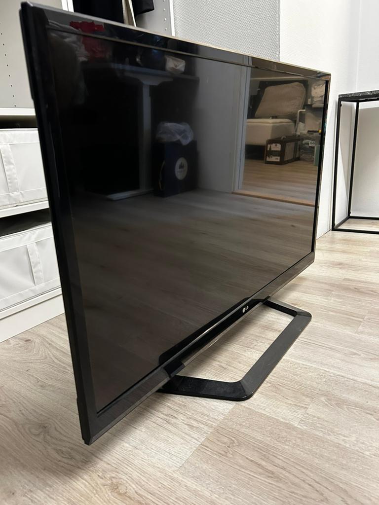 LG LED-LCD TV 42' inch, Ophalen, 50 Hz, Zo goed als nieuw, 100 cm of meer