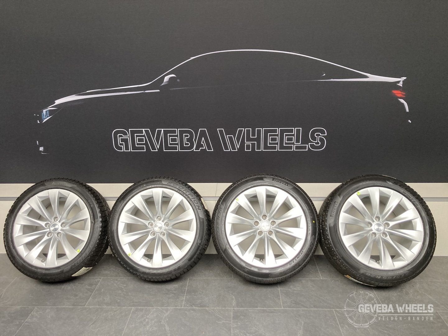20” originele Tesla Model X velgen winterbanden NIEUW 5x120, Gebruikt, 255 mm, -, -
