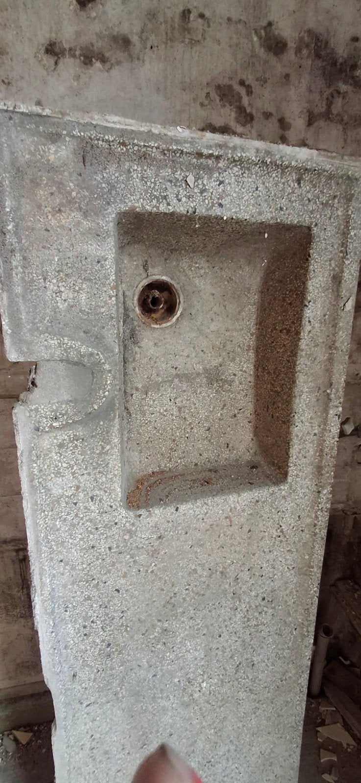 Vintage betonnen wastafel/gootsteen, Doe-het-zelf en Verbouw, Sanitair, Ophalen