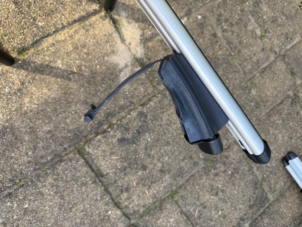 Thule dakdragers - WingBar T Roc met dakrailing (2018), Auto diversen, Dakdragers, Ophalen, Gebruikt
