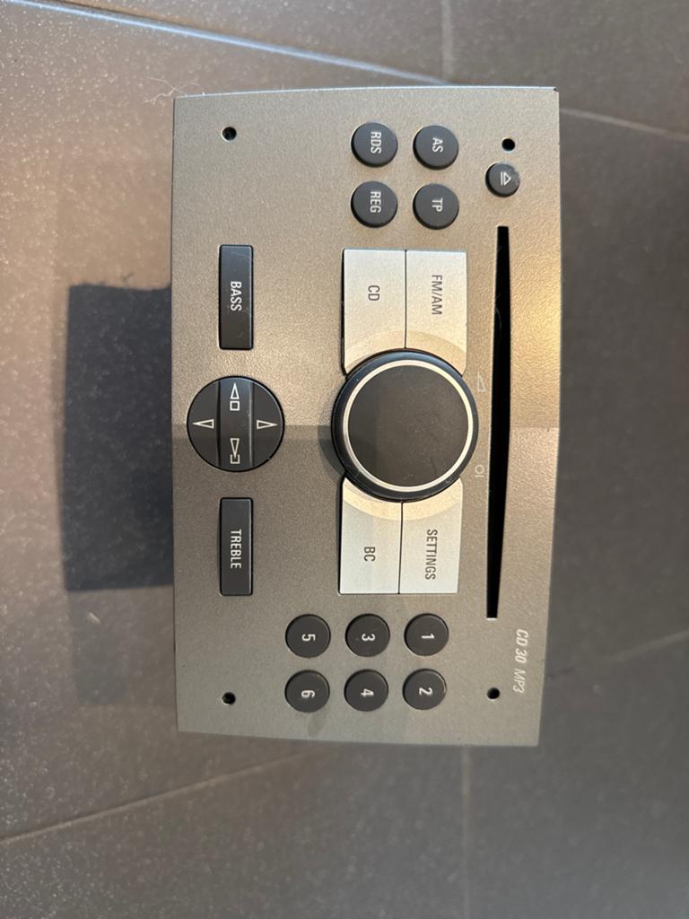 Opel CD30 MP3 autoradio - Origineel en functioneel, Ophalen of Verzenden, Zo goed als nieuw