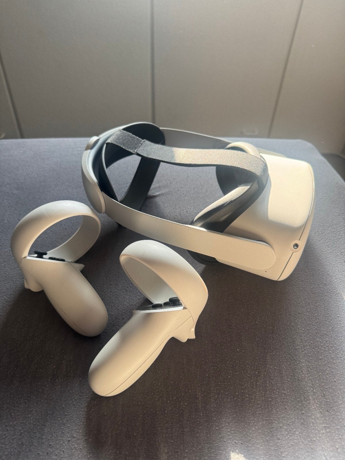 Oculus quest 2, Ophalen of Verzenden, Zo goed als nieuw, VR-bril, Overige platformen