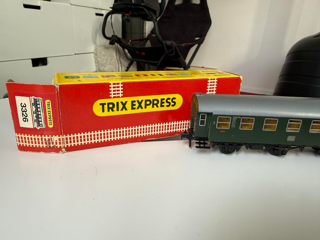Trix Express 3326 DB Personenwagon - Groen, Gebruikt, Gelijkstroom, Trix, Wagon