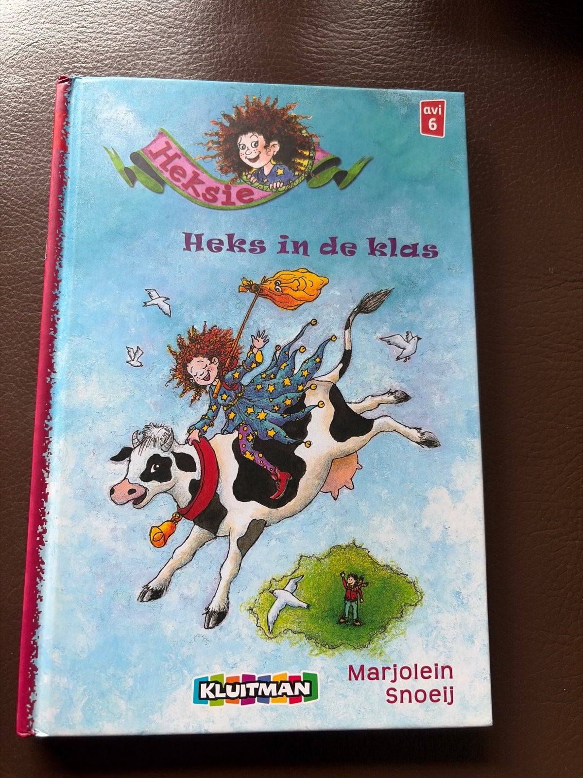 Heksie Heks in de klas - Marjolein Snoeij (AVI 6), Ophalen of Verzenden, Nieuw, Fictie algemeen