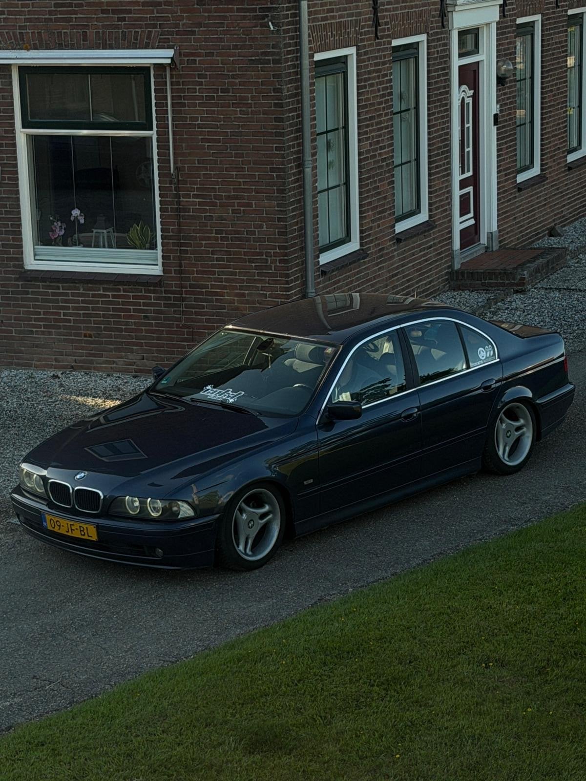 BMW 5-Serie 2.2 I 520 AUT 2002 Blauw, Auto's, Achterwielaandrijving, Blauw, 170 pk, Sedan
