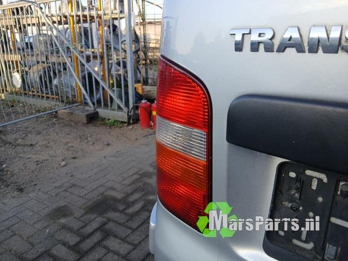 Achterlicht links van een Volkswagen Transporter, Gebruikt, -, Volkswagen, -
