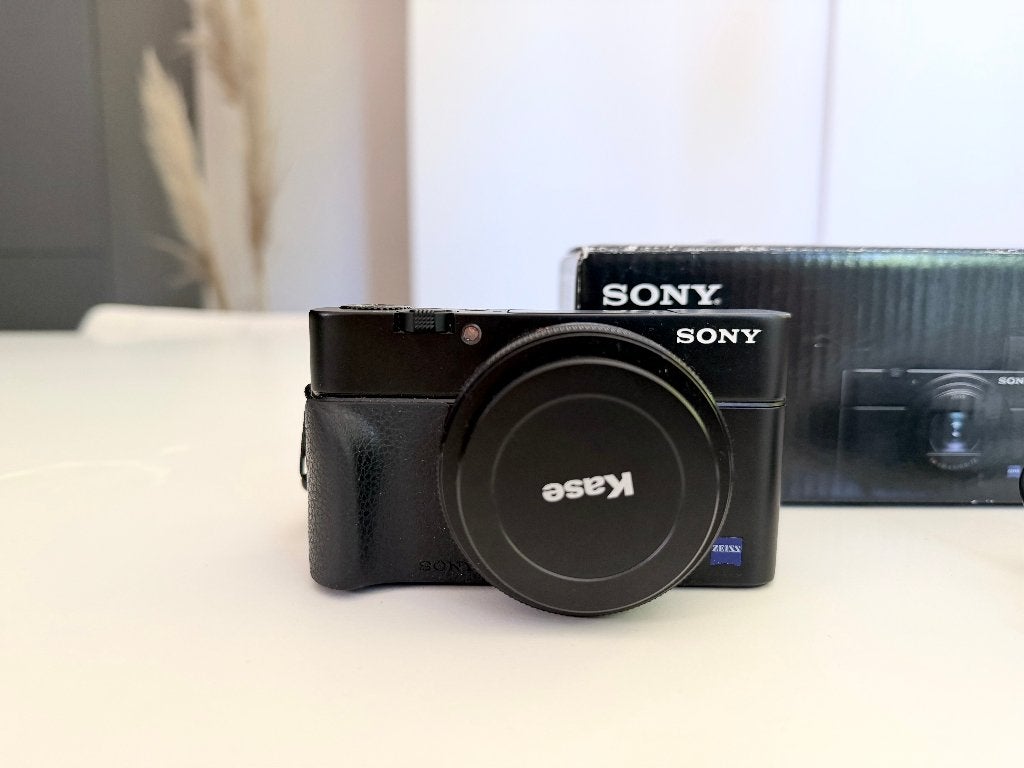 Sony RX100 VII (RX100M7) 24-200mm 4K, Screenprotector, Zo goed als nieuw, Compactcamera, Sony