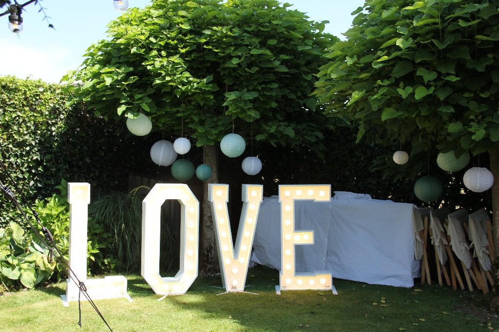 grote love letters  met licht te huur, Ophalen, Zo goed als nieuw, Geboorte of Huwelijk