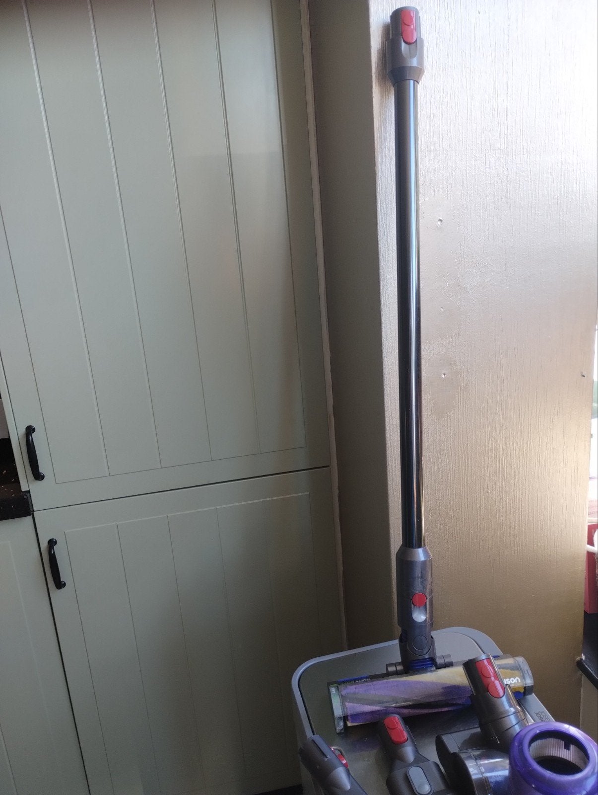 Dyson accessoires, Ophalen of Verzenden, Zo goed als nieuw, Steelstofzuiger, Dyson
