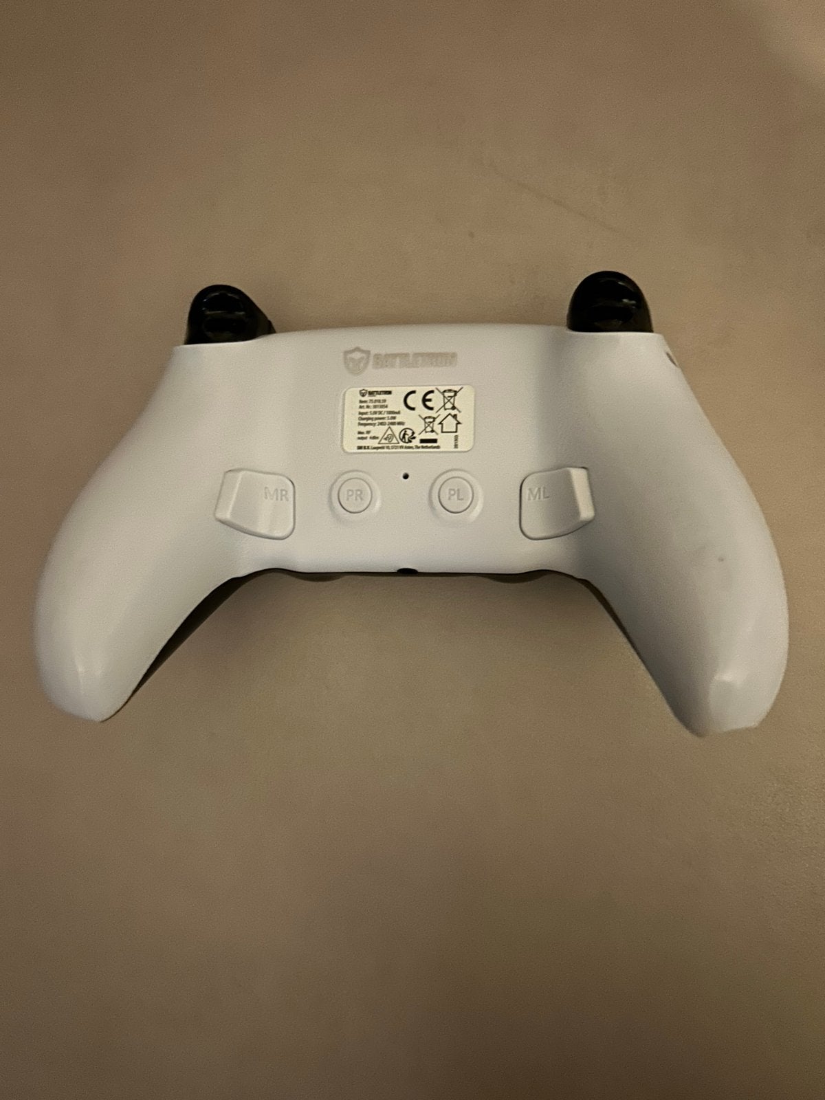 Foto 6 van Battletron Draadloze Controller voor PlayStation 5