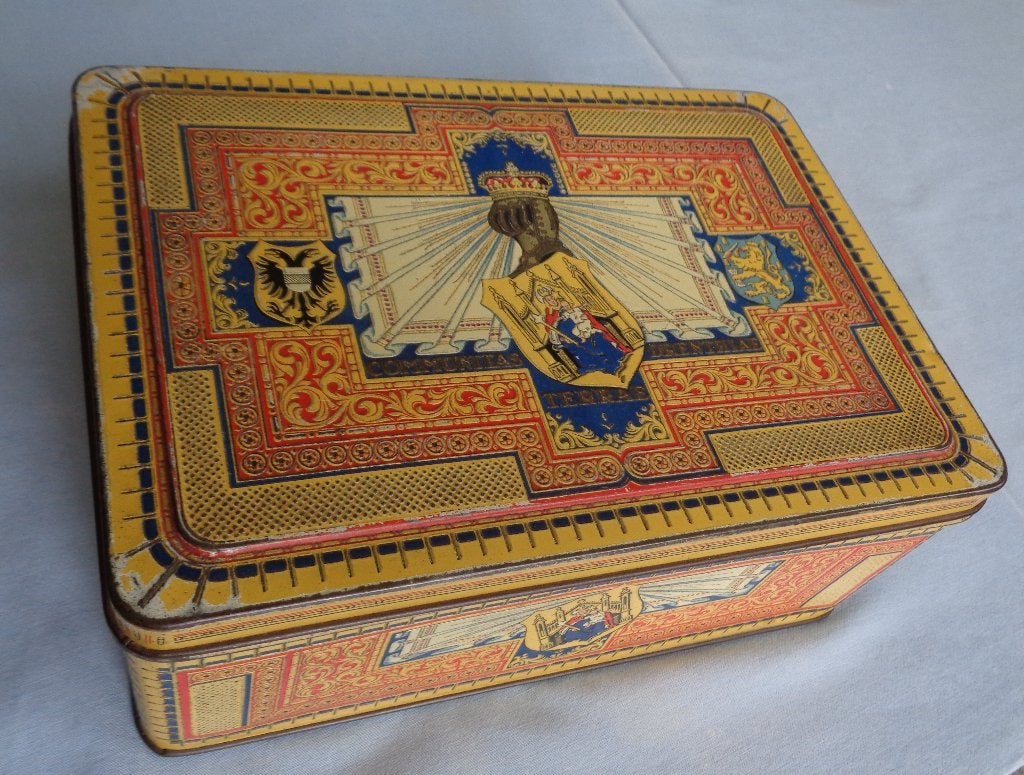 Blikken trommel.Tabaksfabriek"Het wapen van Drenthe"anno1820, Ophalen of Verzenden, Gebruikt, Overige, Overige merken