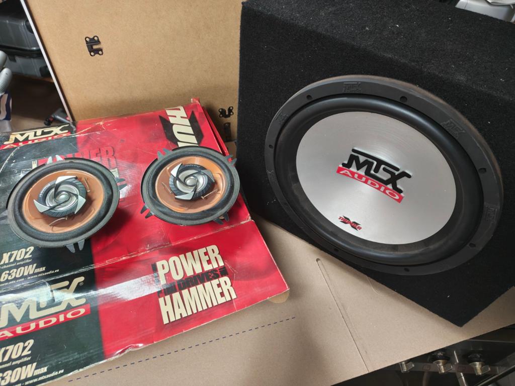 Teab:Complete Auto Audio Set:Versterker, Subwoofer, Speakers, Auto diversen, Ophalen of Verzenden