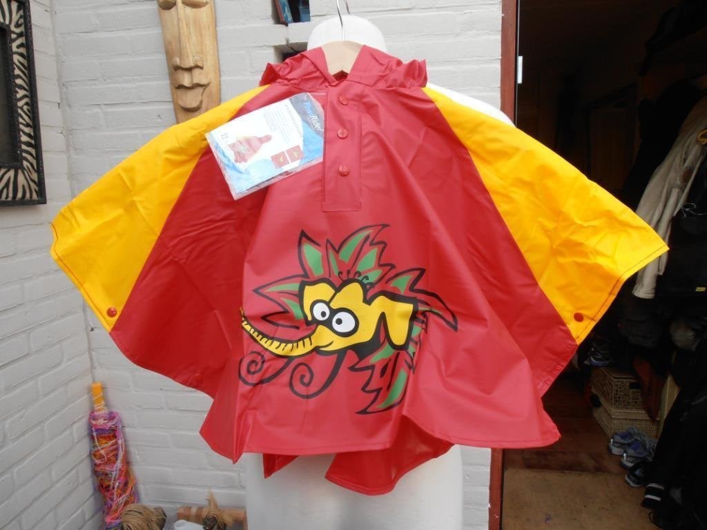 VERLOPEN Kinderponcho rood maat 128 nieuw, Fietsen en Brommers, VERLOPEN Kinderponcho rood maat 128 nieuw, Nieuw, Ophalen of Verzenden