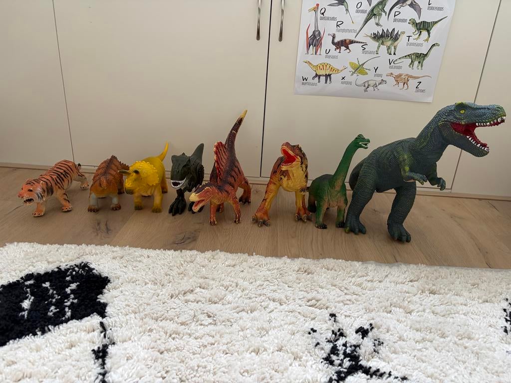 Grote Dinosaurus Speelgoed Set 8 stuks, Ophalen of Verzenden, Zo goed als nieuw, Paard, Beeldje of Figuurtje