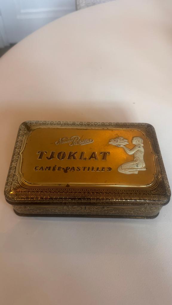 Vintage Van Nelle Tjoklat Camee Pastilles Blik, Verzamelen, Blikken, Ophalen of Verzenden, Gebruikt, Overige, Van Nelle