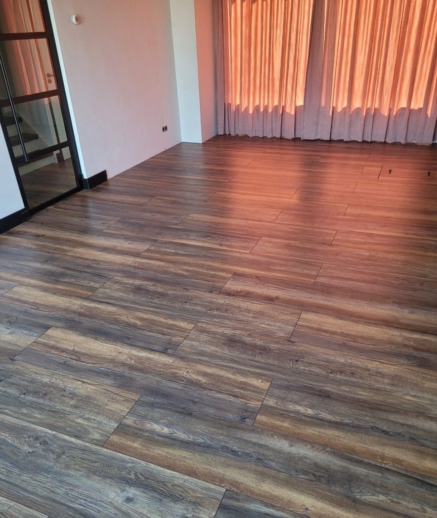 Surprise tile plus klik laminaat met v-groef, Ophalen, 30 cm of meer, Gebruikt, 50 tot 150 cm