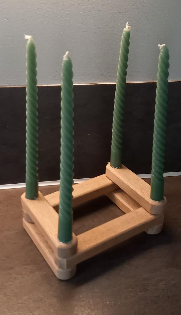 EIKEN KAARSENSTANDAARD, Ophalen, Nieuw, Hout, Kandelaar