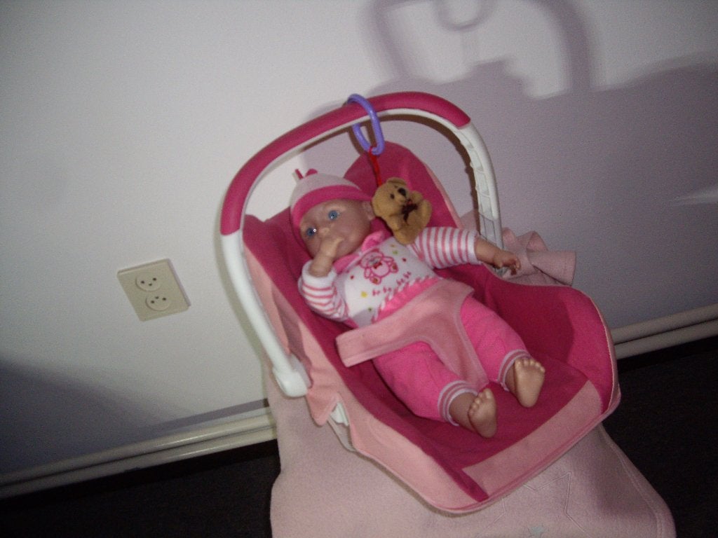 baby pop met maxicosi, Ophalen, Zo goed als nieuw, Babypop