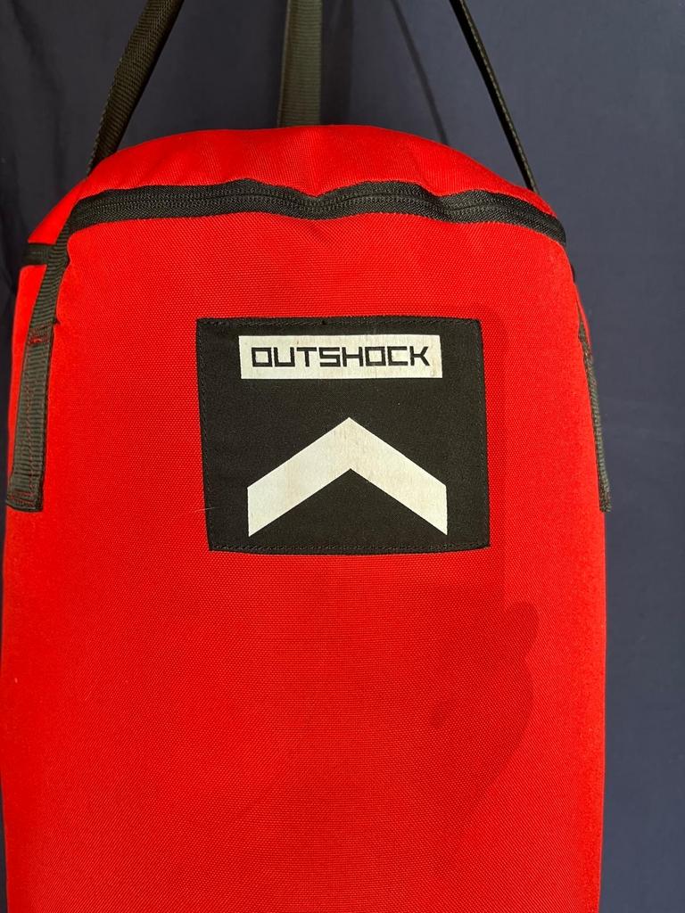 Outshock Bokszak - Rood incl 2 sets bokshandschoenen, Ophalen, Zo goed als nieuw, Bokszak