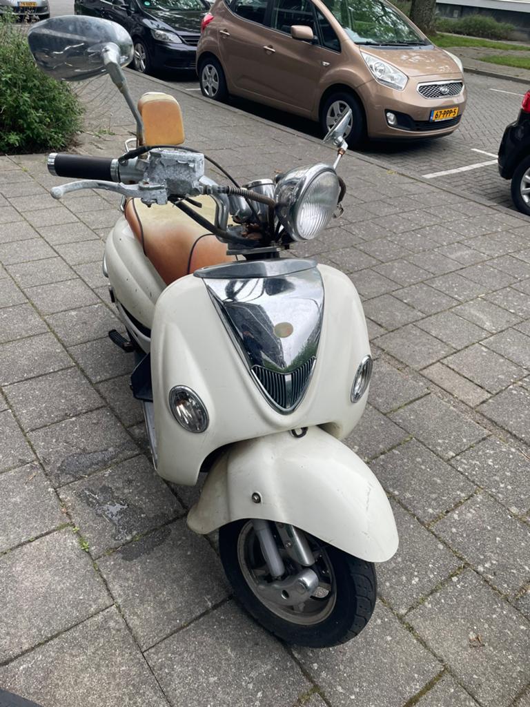 Retro scooter opknapper, Ophalen of Verzenden, Gebruikt, Benzine, Overige merken