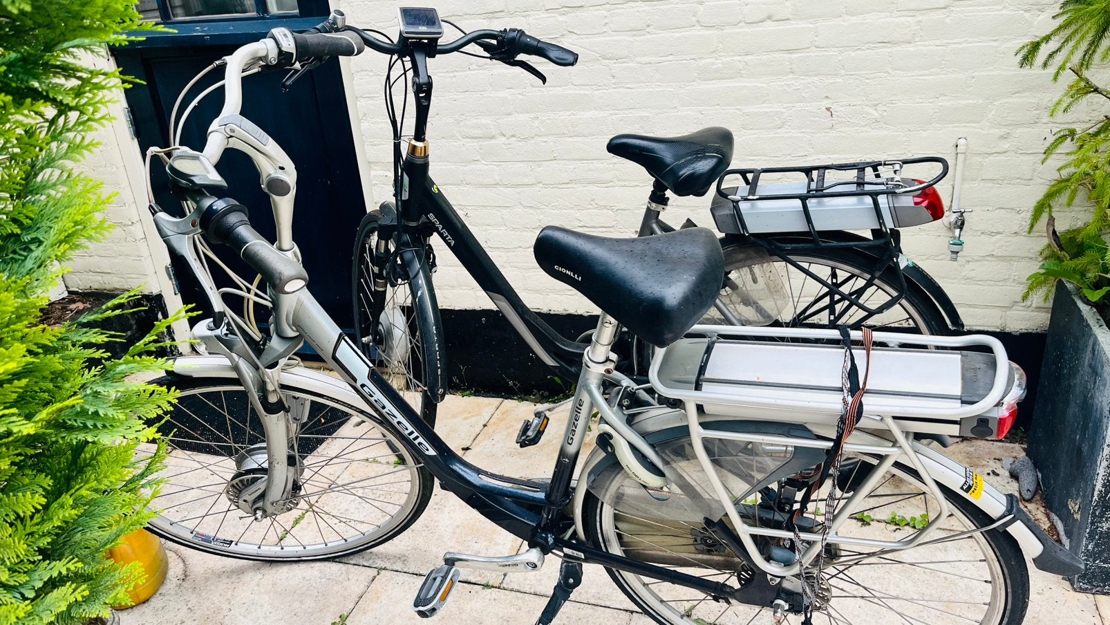 2 elektrische fietsen, 51 tot 55 cm, Ophalen, Gebruikt, Gazelle