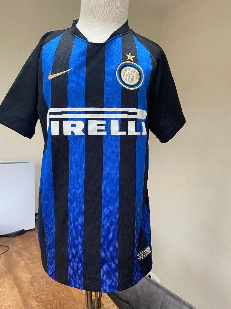 NIKE NERAZZURRI shirt nieuwstaat maat 134 - 146 DS, Kinderen en Baby's, Kinderkleding | Maat 134, Meisje, Ophalen of Verzenden