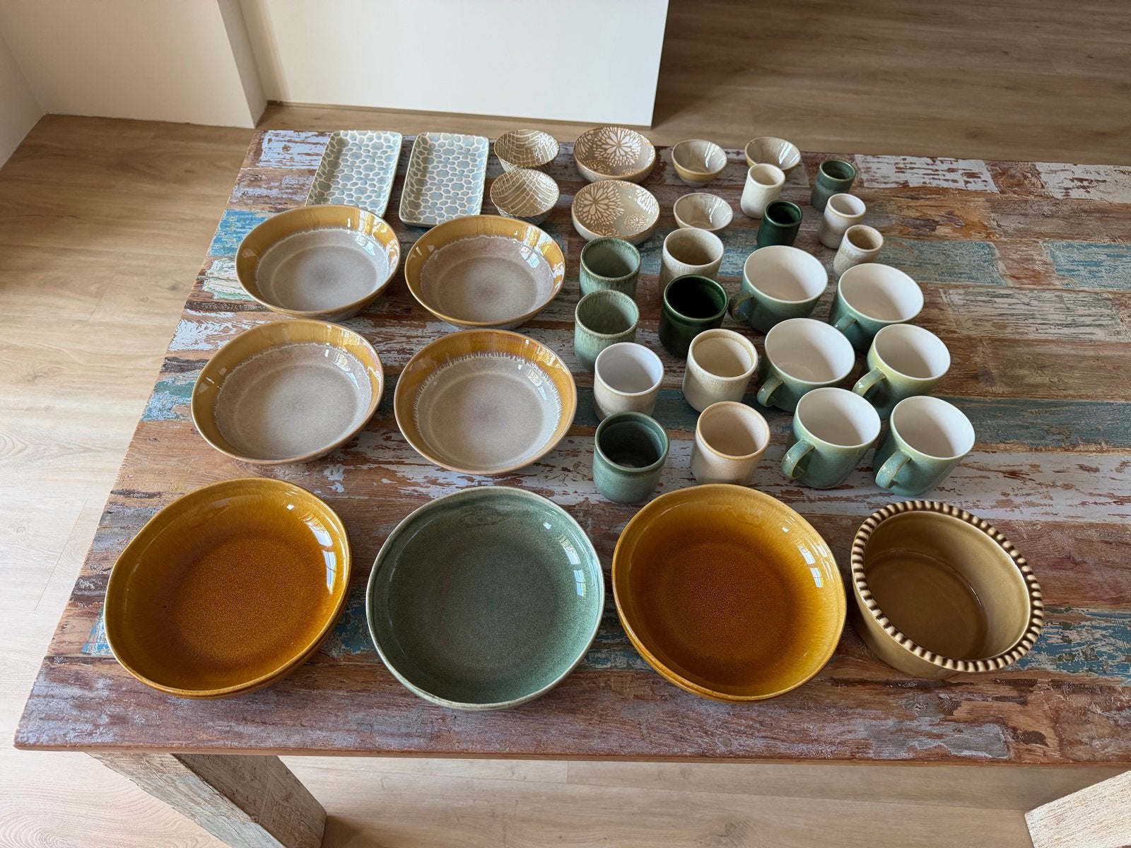 Geglazuurd servies (36 stuks), Ophalen, Hema, Keramiek, Zo goed als nieuw