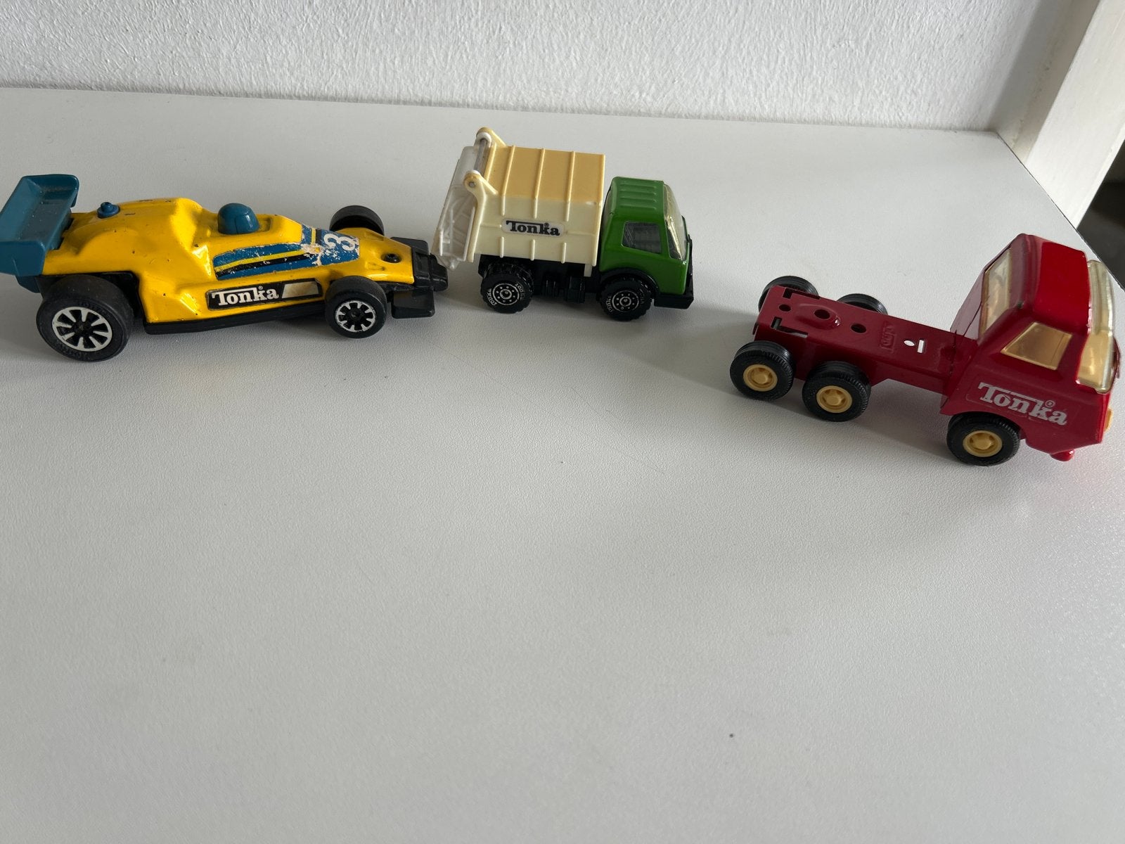 Tonka Speelgoedauto's - Raceauto, Vuilniswagen, Vrachtwagen, Ophalen of Verzenden, Gebruikt