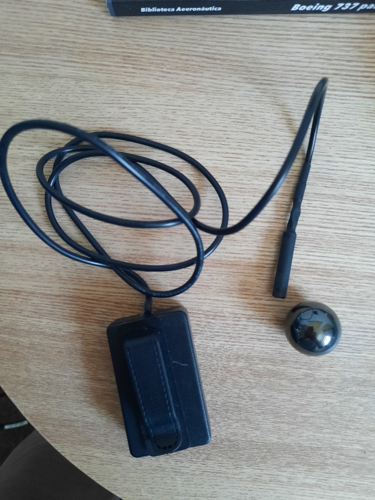 Elektronische Magneet Detector voor Mentalisme Goocheltrucs, Ophalen of Verzenden, Zo goed als nieuw