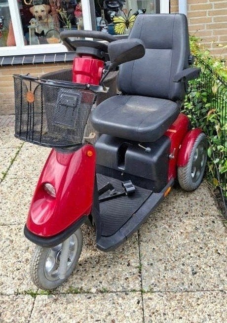 Scootmobiel Trophy 6 te koop, Ophalen, Gebruikt