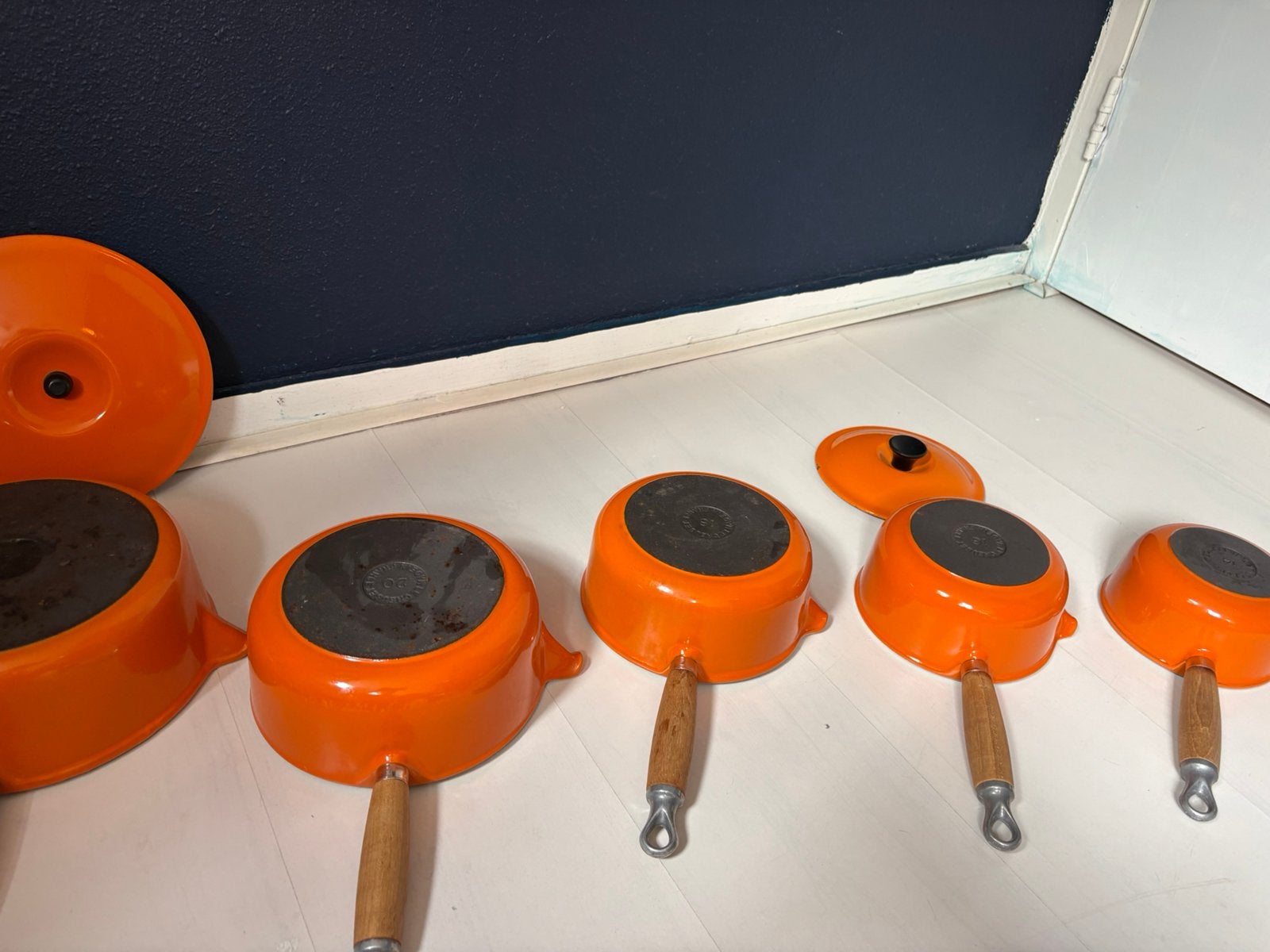 Le Creuset emaille steelpannen pannen oranje gietijzer, Huis en Inrichting, Keuken | Potten en Pannen, Ophalen of Verzenden, Gebruikt
