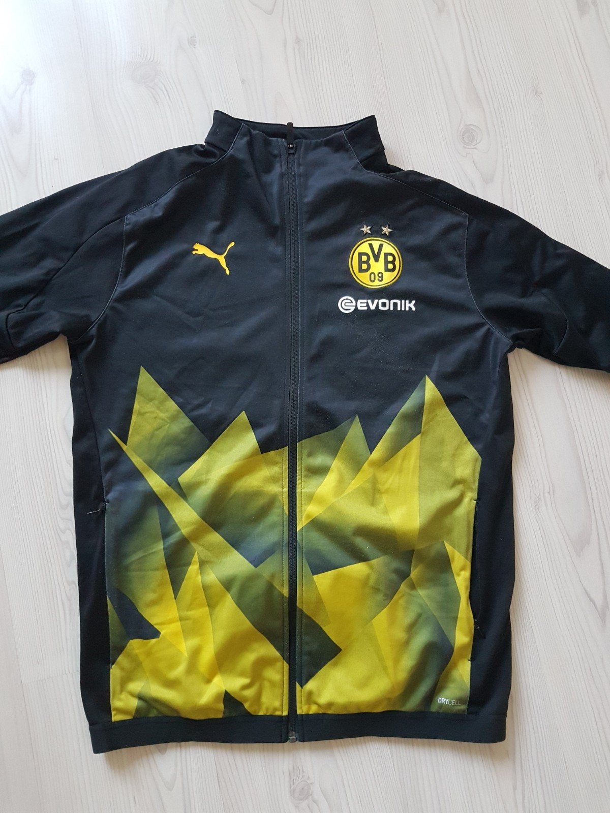 Borussia Dortmund trainingsjack in size large, Ophalen of Verzenden, Zo goed als nieuw, Shirt