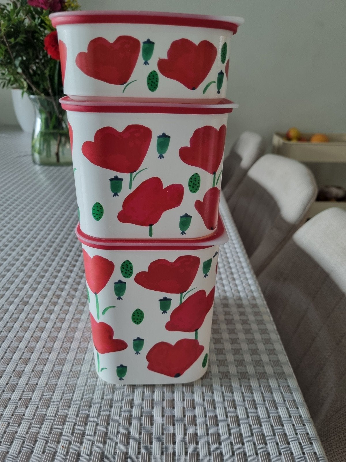 Tupperware bewaardozen set met klaproos design, Bewaardoos, Ophalen of Verzenden, Zo goed als nieuw, Met deksel
