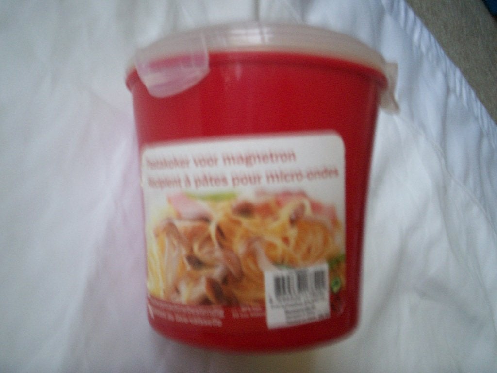 1 PASTAKOKER voor magnetron Evora kunststof 656 ml 22.18 oz, Ophalen of Verzenden, Zo goed als nieuw