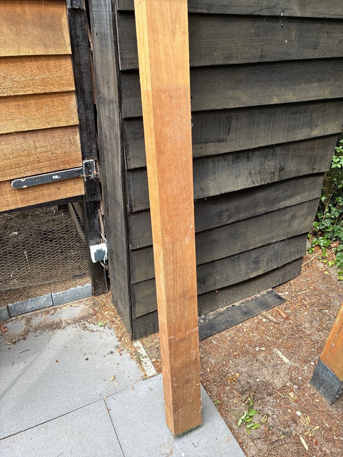 Vingergelast Hardhouten Balk 12x7 cm, 210 cm lang, Doe-het-zelf en Verbouw, Hout en Planken, Ophalen, Gebruikt, 200 tot 250 cm