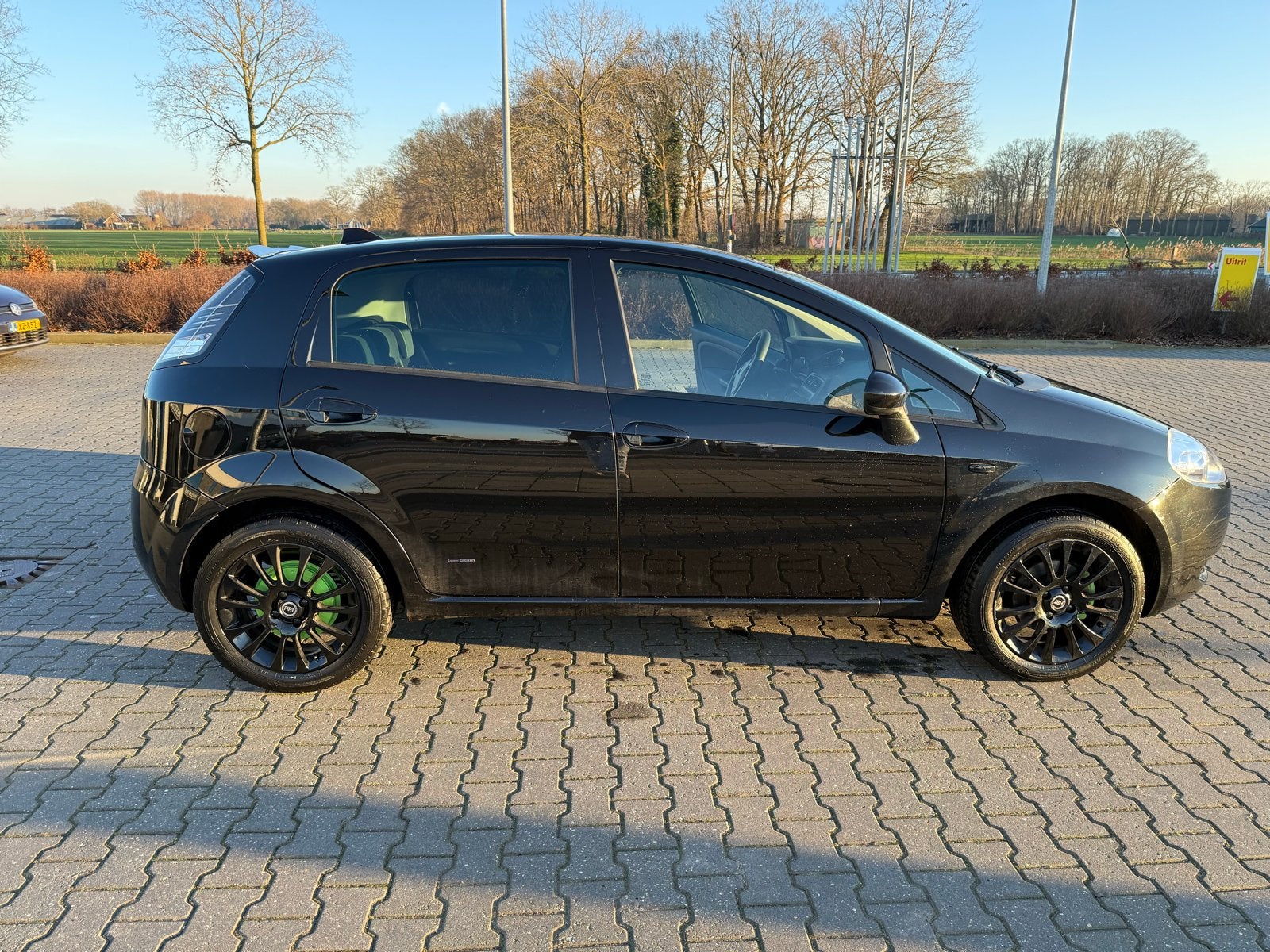 Fiat Punto 1.4 5DR 2009 Zwart, Voorwielaandrijving, 40 €/maand, 4 cilinders, 400 kg