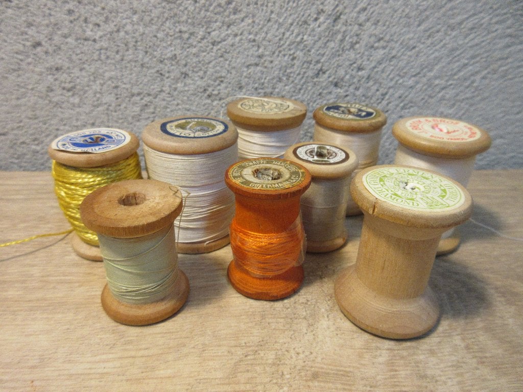 Houten klosjes garen, Ophalen of Verzenden, Gebruikt, Garen of Naald(en)
