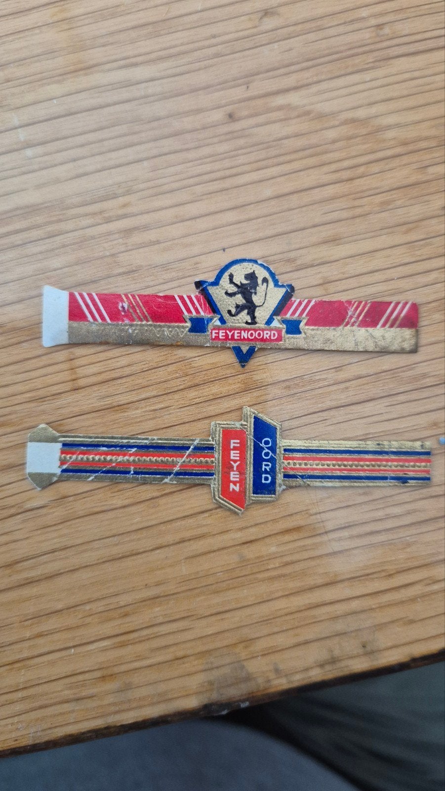 Sigarenbanden Feyenoord, Ophalen, Sigarenbandjes