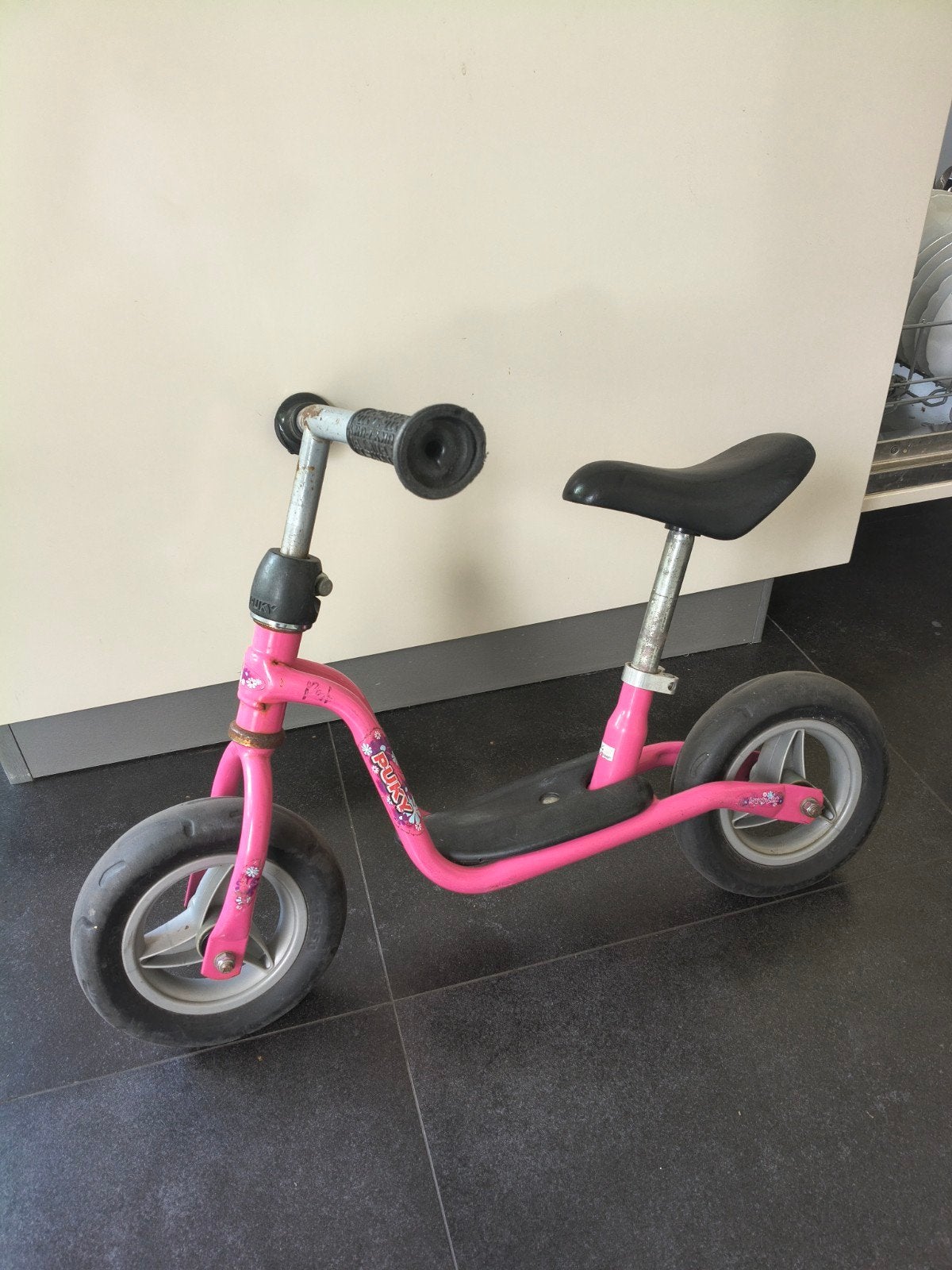 Roze Puky loopfiets - Goede staat, Ophalen, Gebruikt, Loopfiets